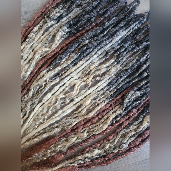 Strait wavy dreads - Picture 2 of 5